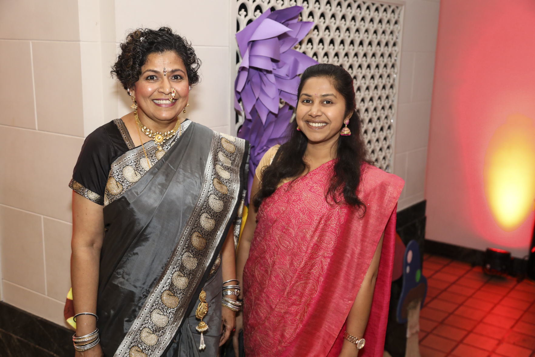 Vandana Bajikar, Tara Bajikar
